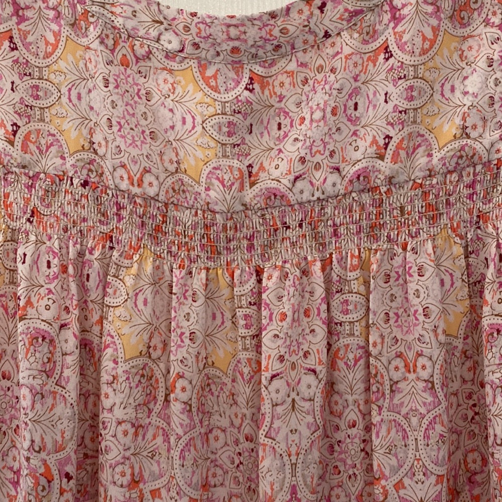 Paraphrase Multi Color Pattern Tank Top With V Cu… - image 8